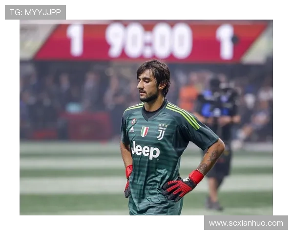 足球明星的优雅签名艺术展现了他们独特魅力与个性之美